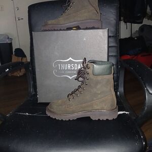 Thursday Morning boots.